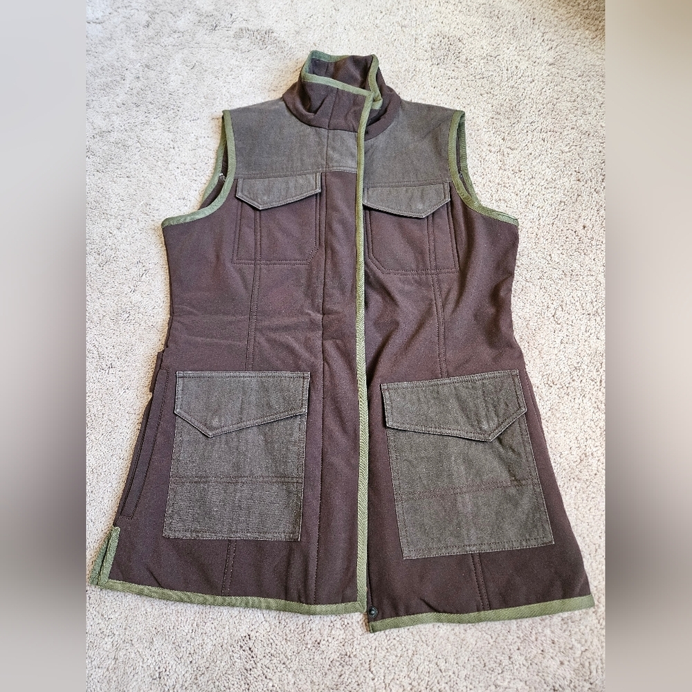 NWT Smith & Wesson Women's Size M Technical Hybrid Vest Outdoor Conceal Carry